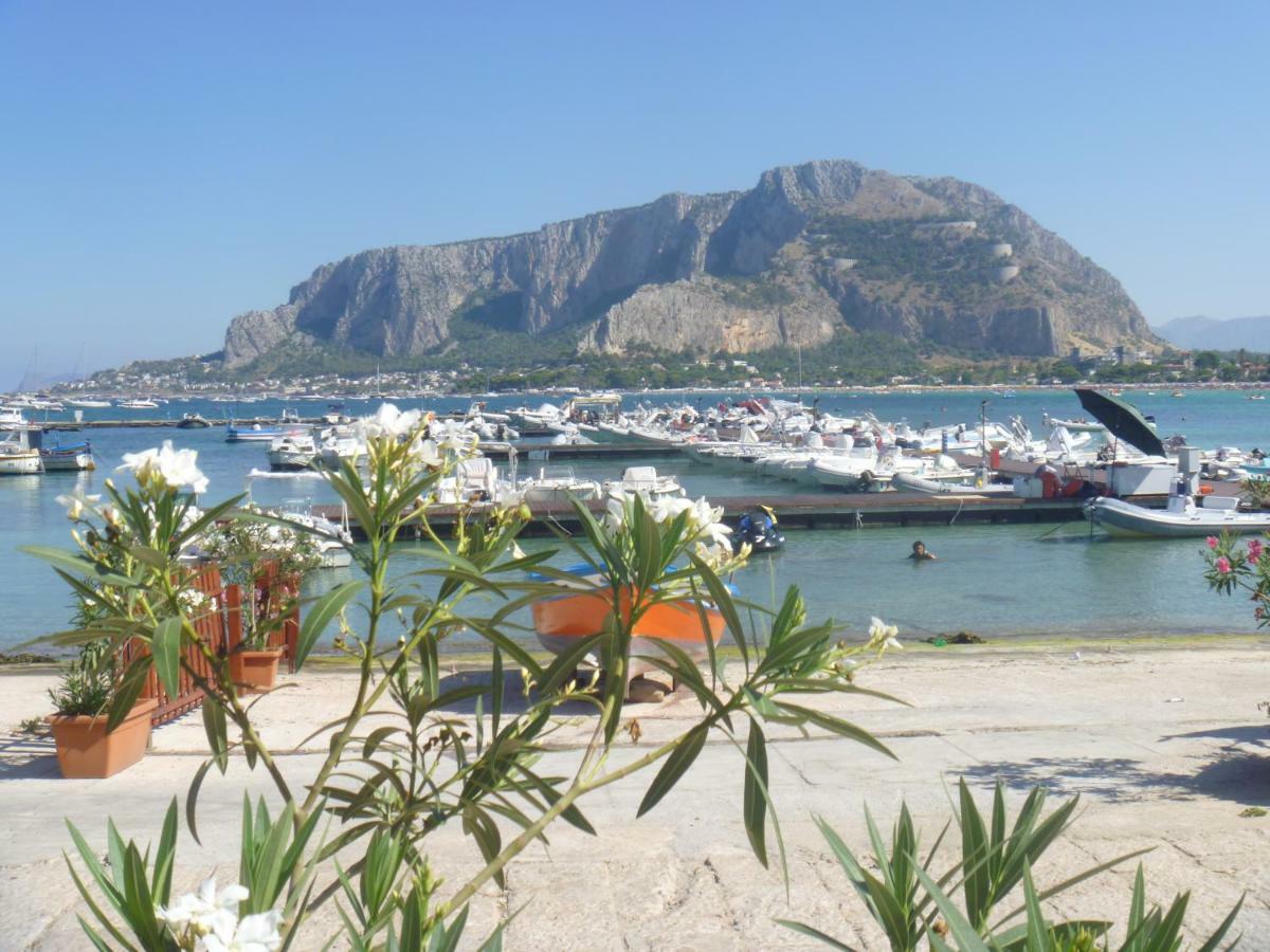B&B Mondello Design Exterior photo