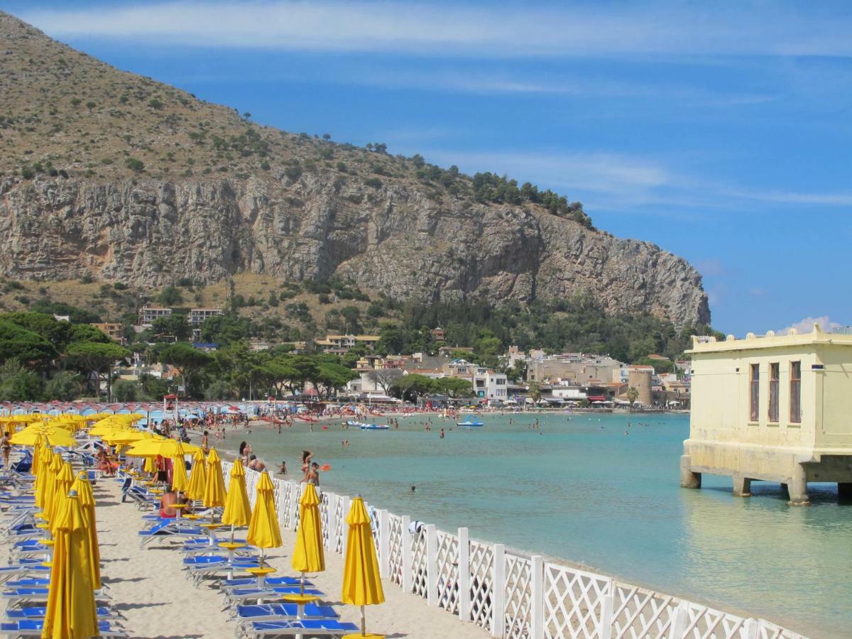 B&B Mondello Design Exterior photo